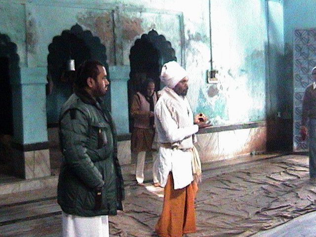 10 utsava vrindavan 2003.12.16 23