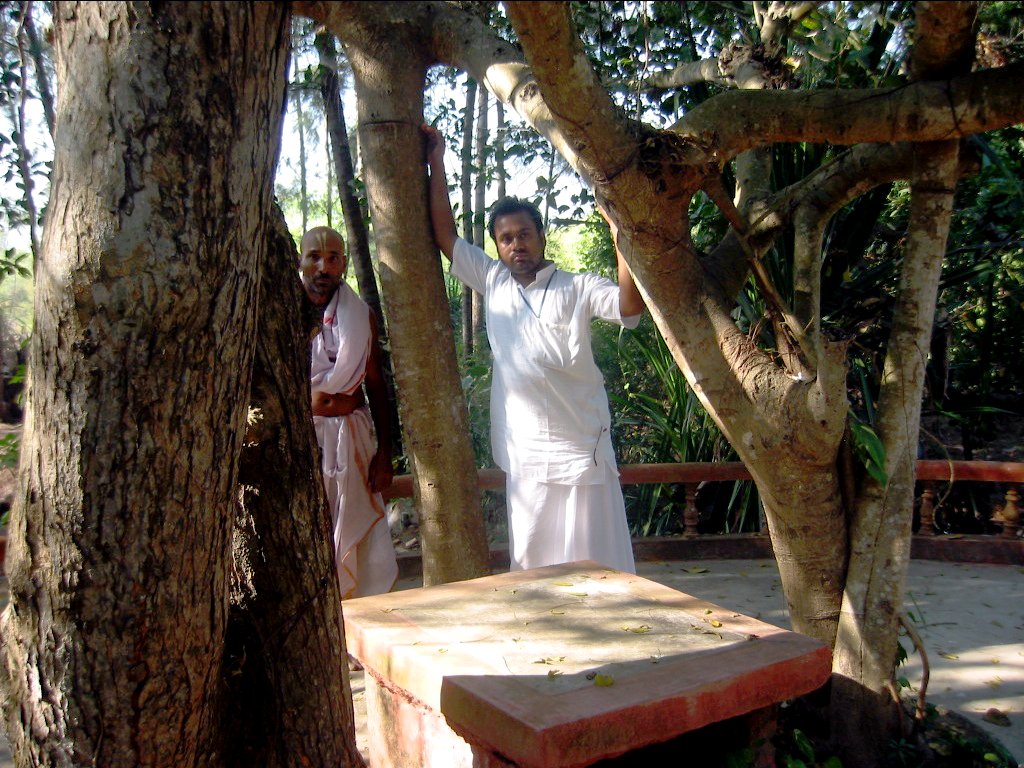 51 jagannath puri parikrama 2004.03.08