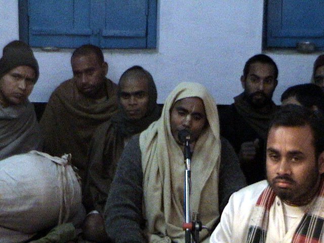 19 sarasvati puja vrindavan 2004.01.26