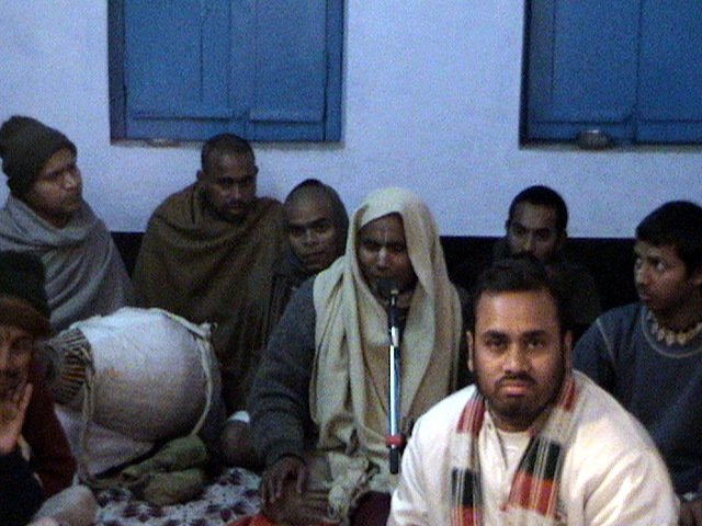 23 sarasvati puja vrindavan 2004.01.26