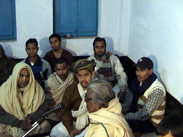 8 sarasvati puja vrindavan 2004.01.26