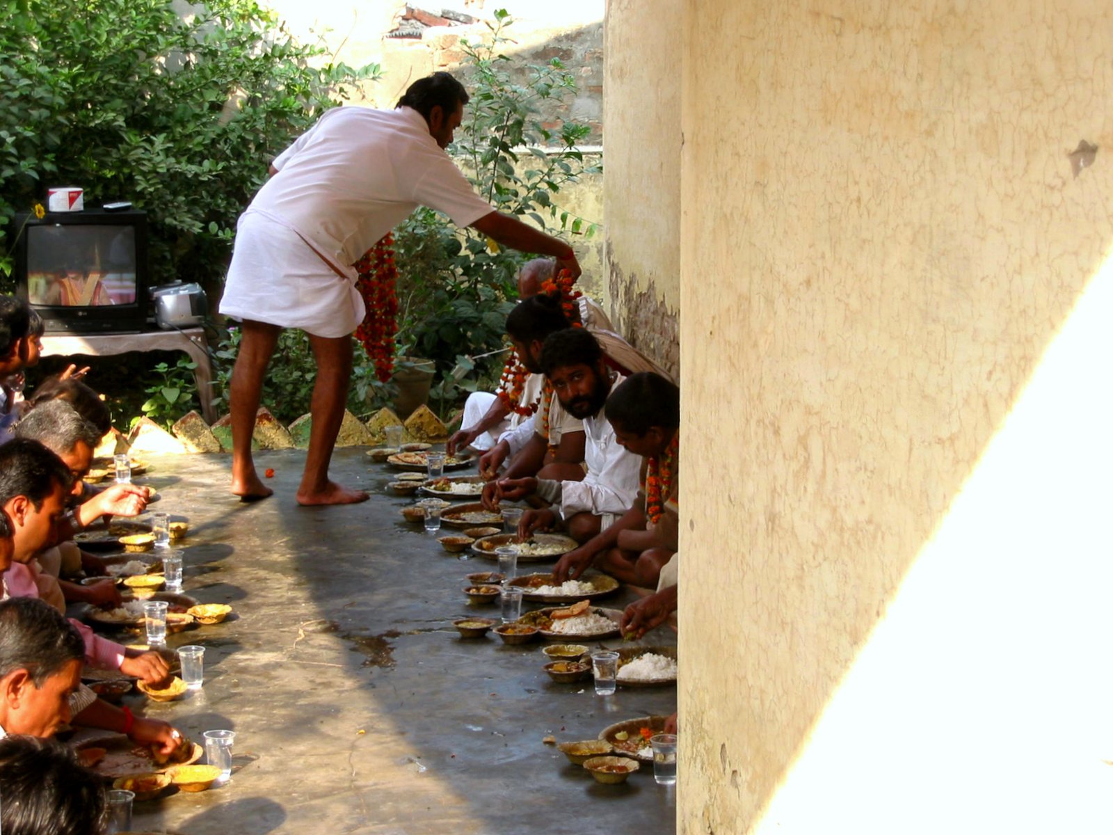 Utsava. Vrindavan. 2004.11.25