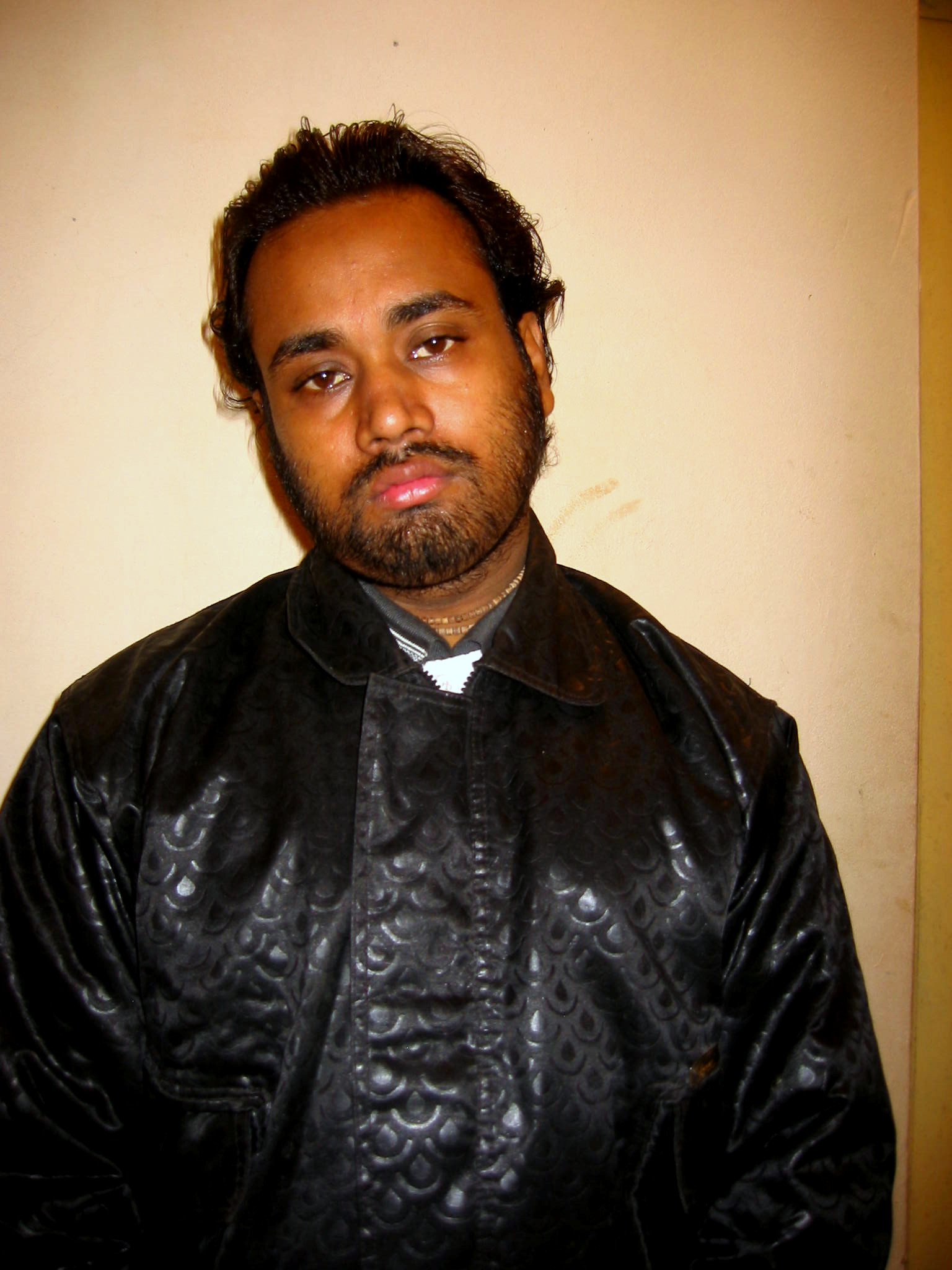 6 portrait photo vrindavan bhagavad nivash 2005 09 23