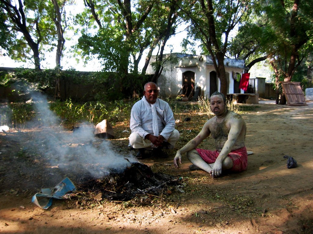 15 Vrindavan 2006.06.12 21