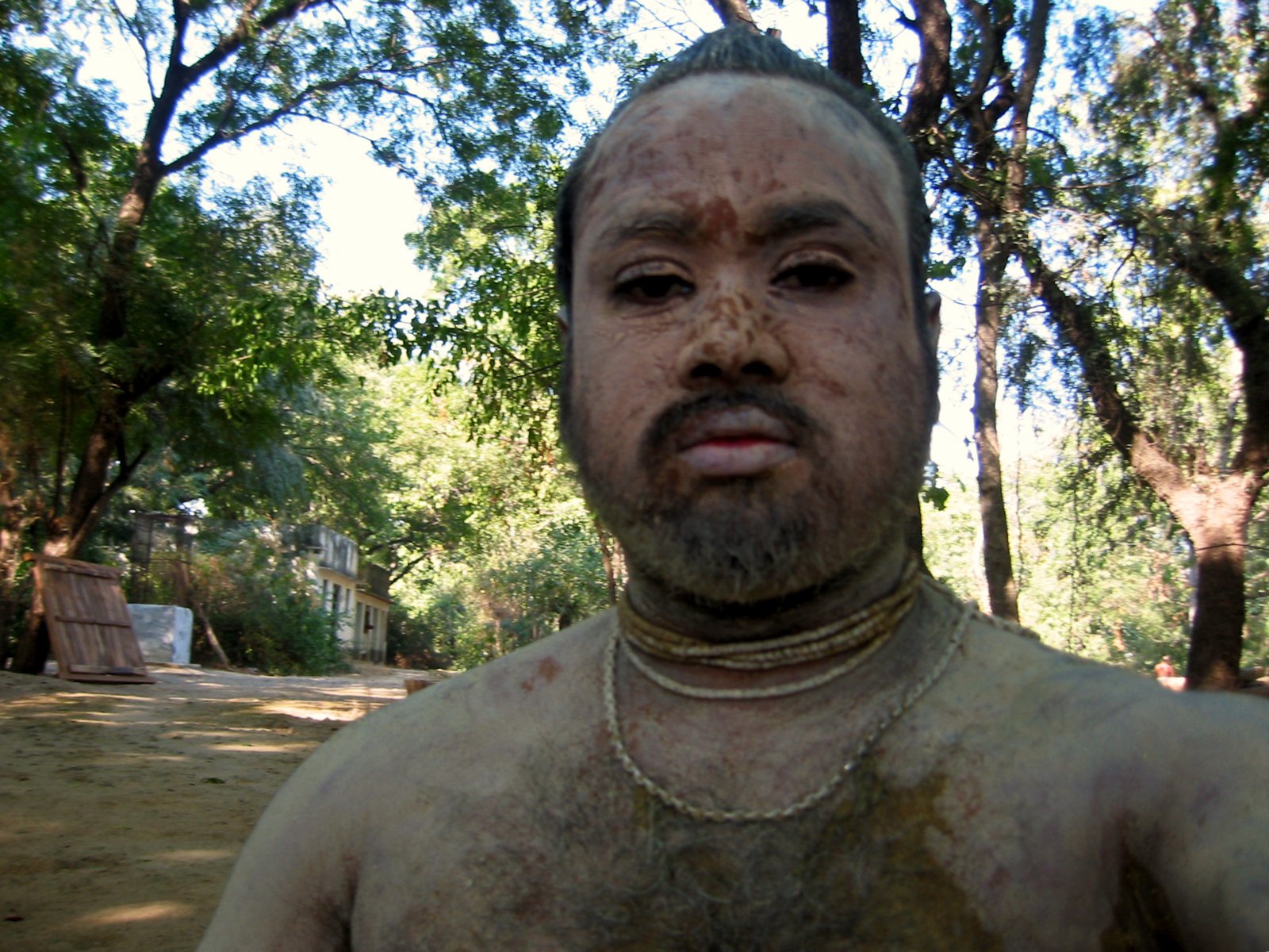 16 Vrindavan 2006.06.12 21