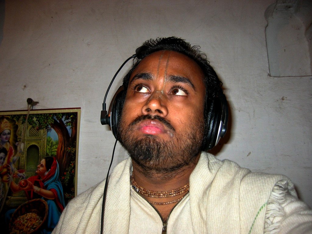 17 Vrindavan 2006.06.12 21