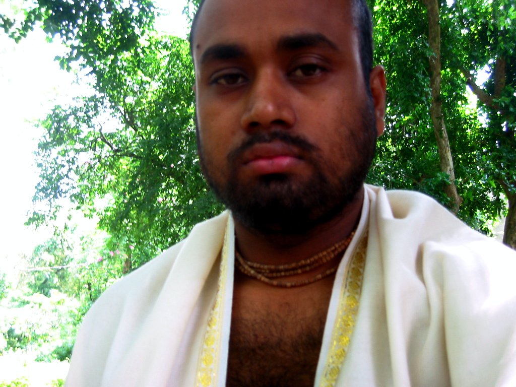 35 Vrindavan 2006.06.12 21