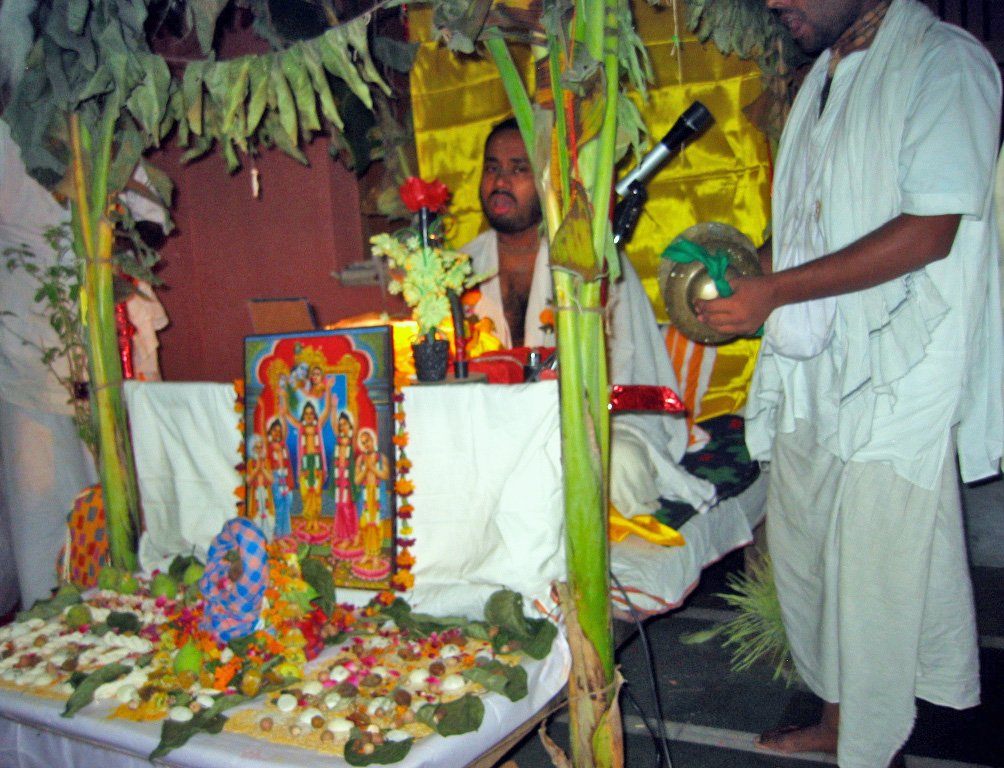 17 speaking hari katha vrindavan 2007.09.25