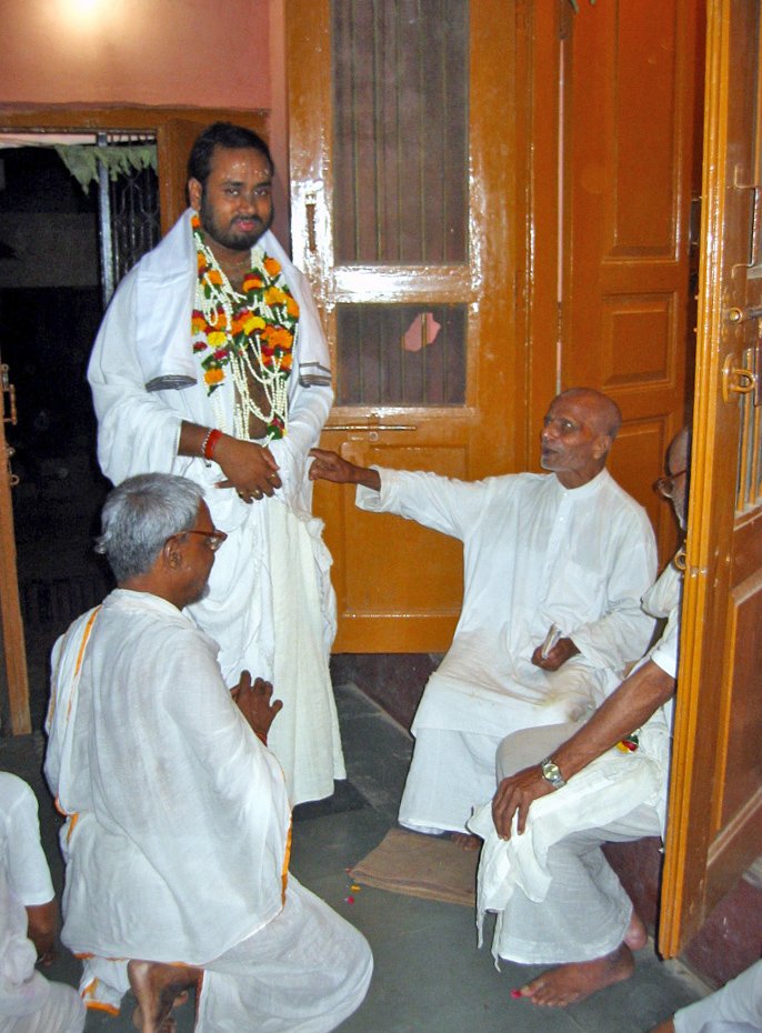 29 speaking hari katha vrindavan 2007.09.25