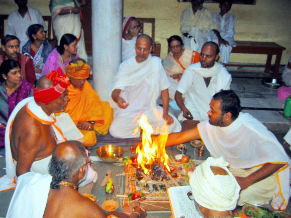 35 speaking hari katha vrindavan 2007.09.26