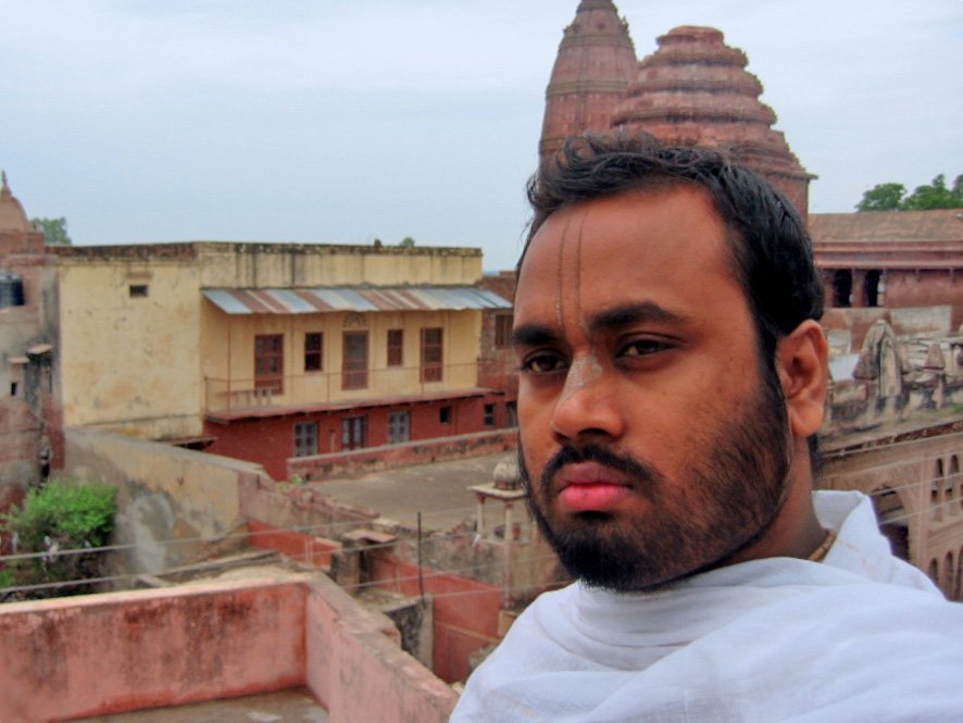 8 speaking hari katha vrindavan 2007.09.25