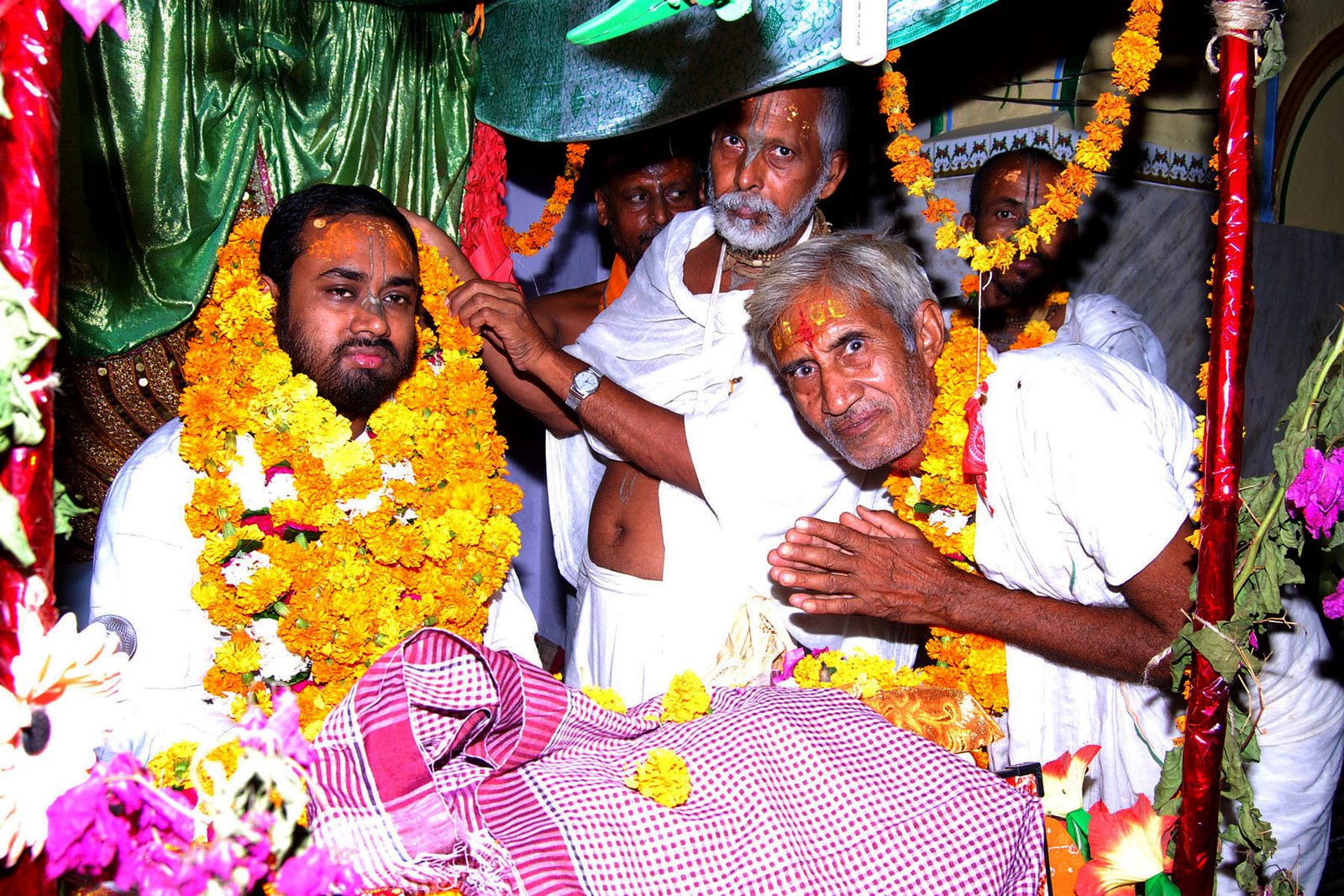 8 speaking hari katha govardhan 2008.10.04 08