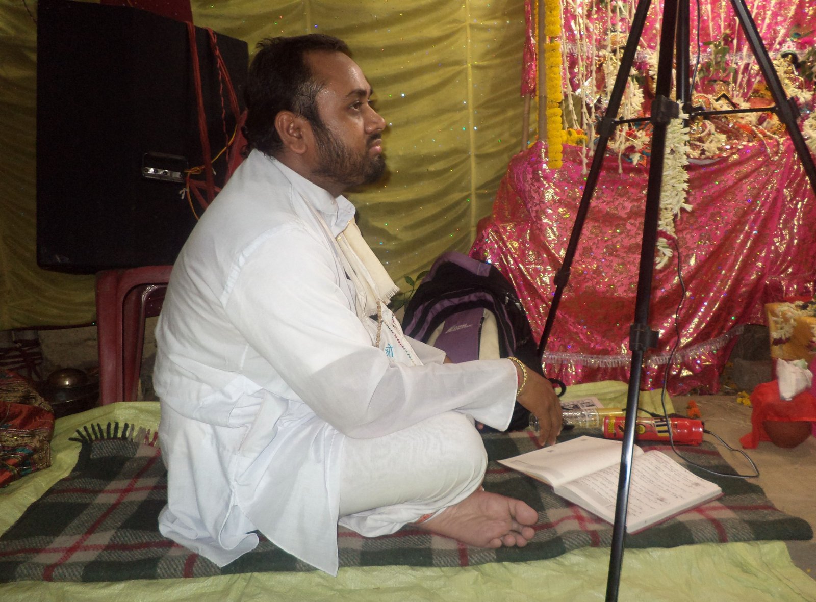 29 preaching program with gurudeva in asansol 2012.05.19 06.01