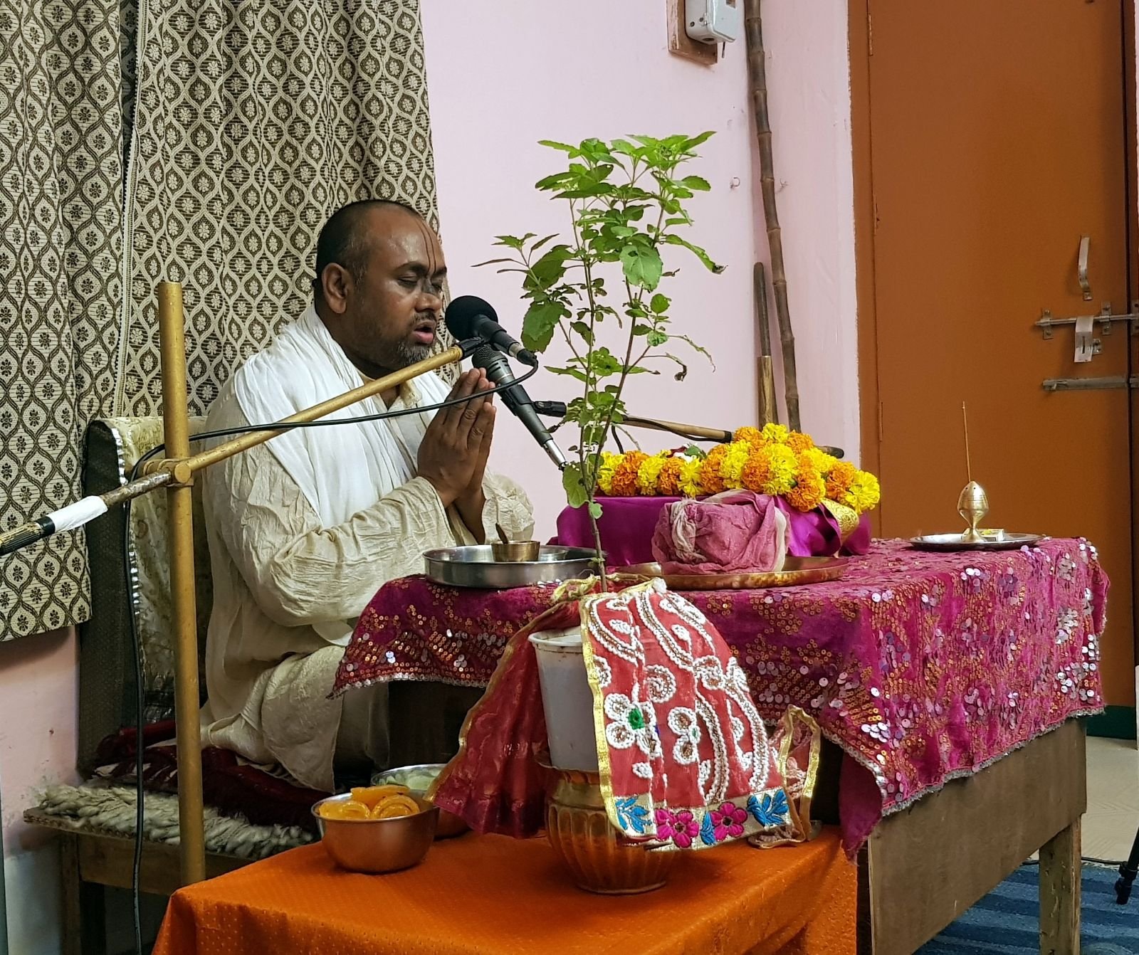 2 kartik lectures and yagya radha kunda 2019 10 20
