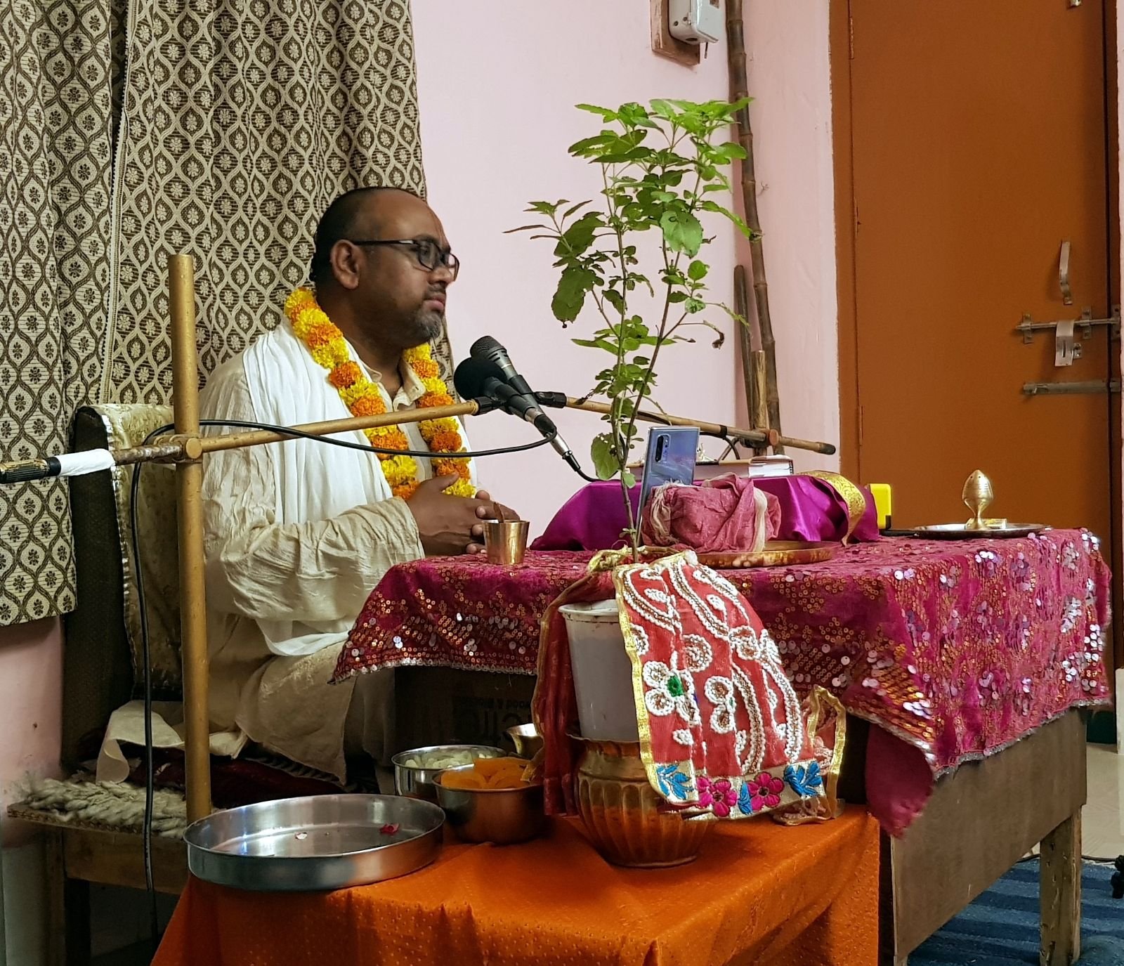 4 kartik lectures and yagya radha kunda 2019 10 20