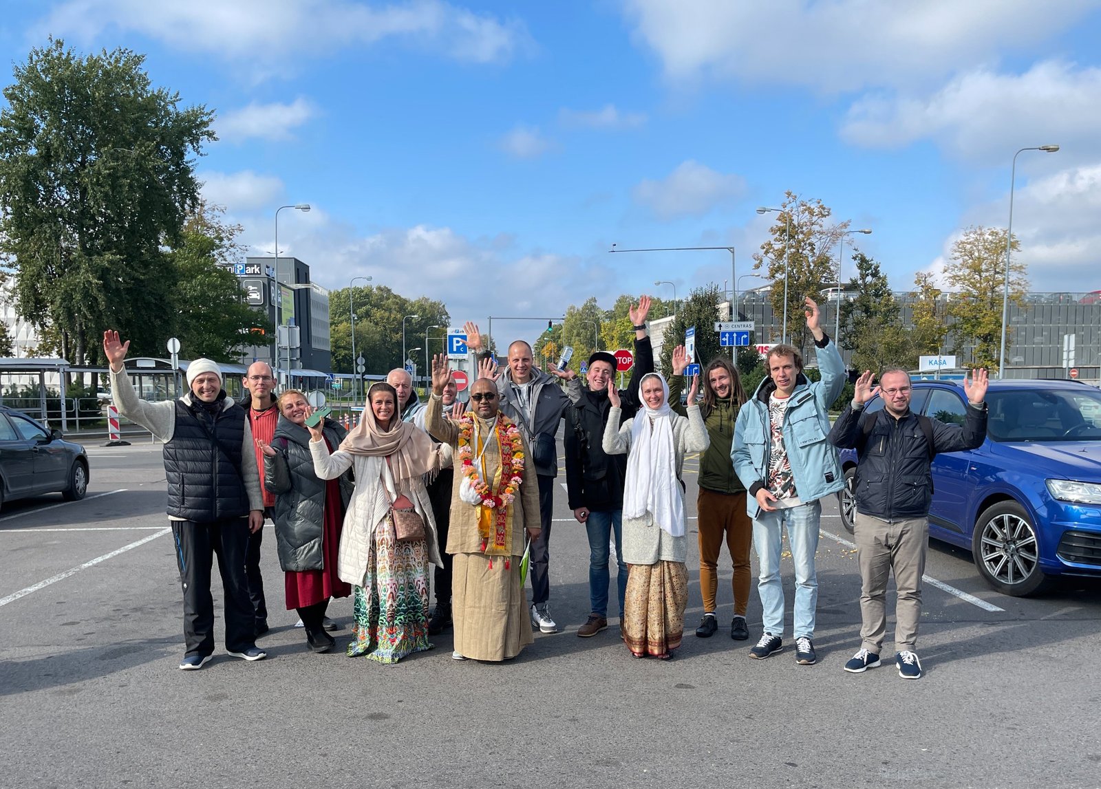 8 departure 2022 09 27