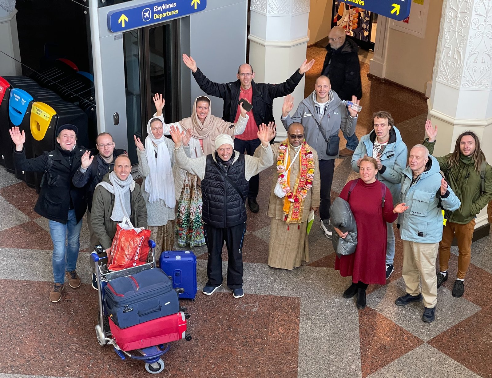 9 departure 2022 09 27