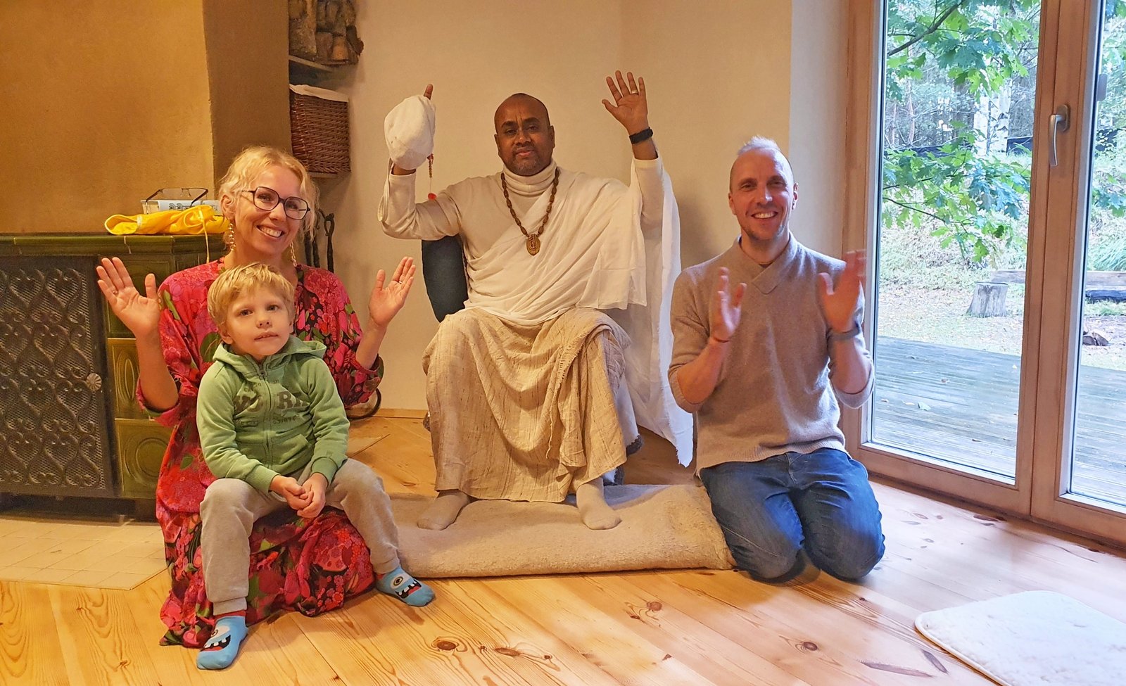 6 in govardhan das house