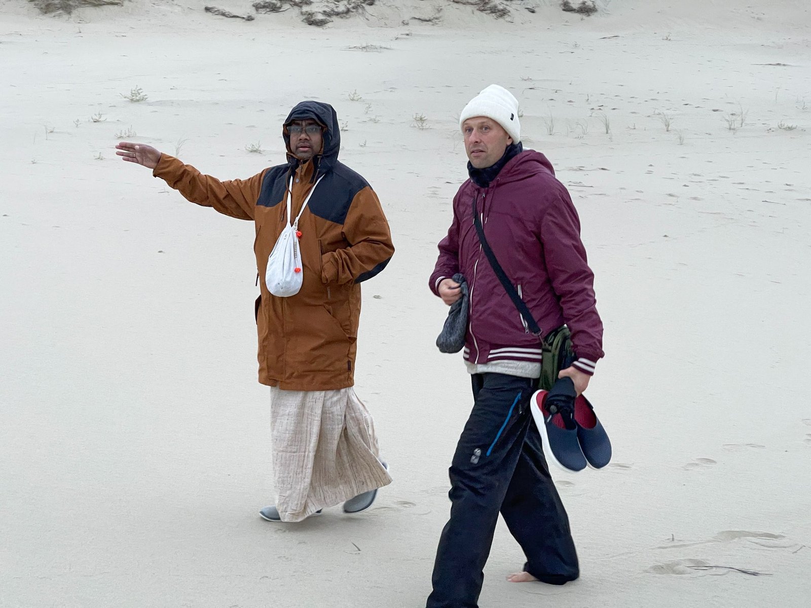 11 sightseeing and preaching in nida 2022.09.13 14