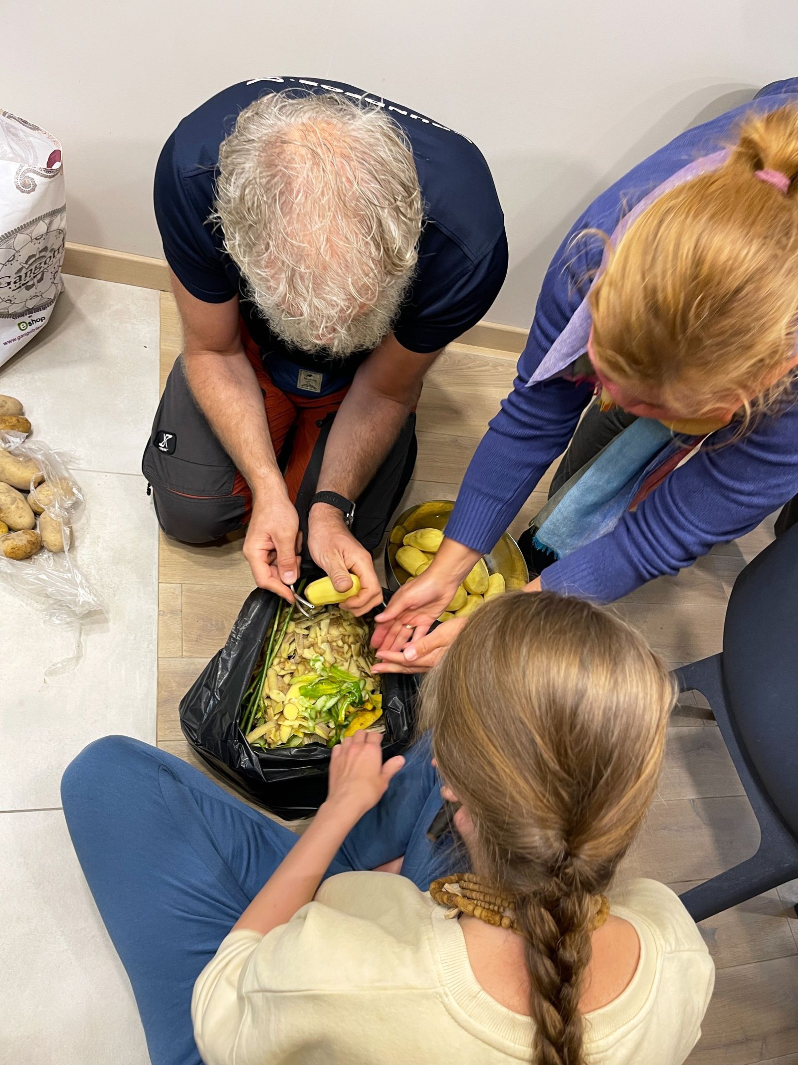 48 sightseeing and preaching in nida 2022.09.13 14