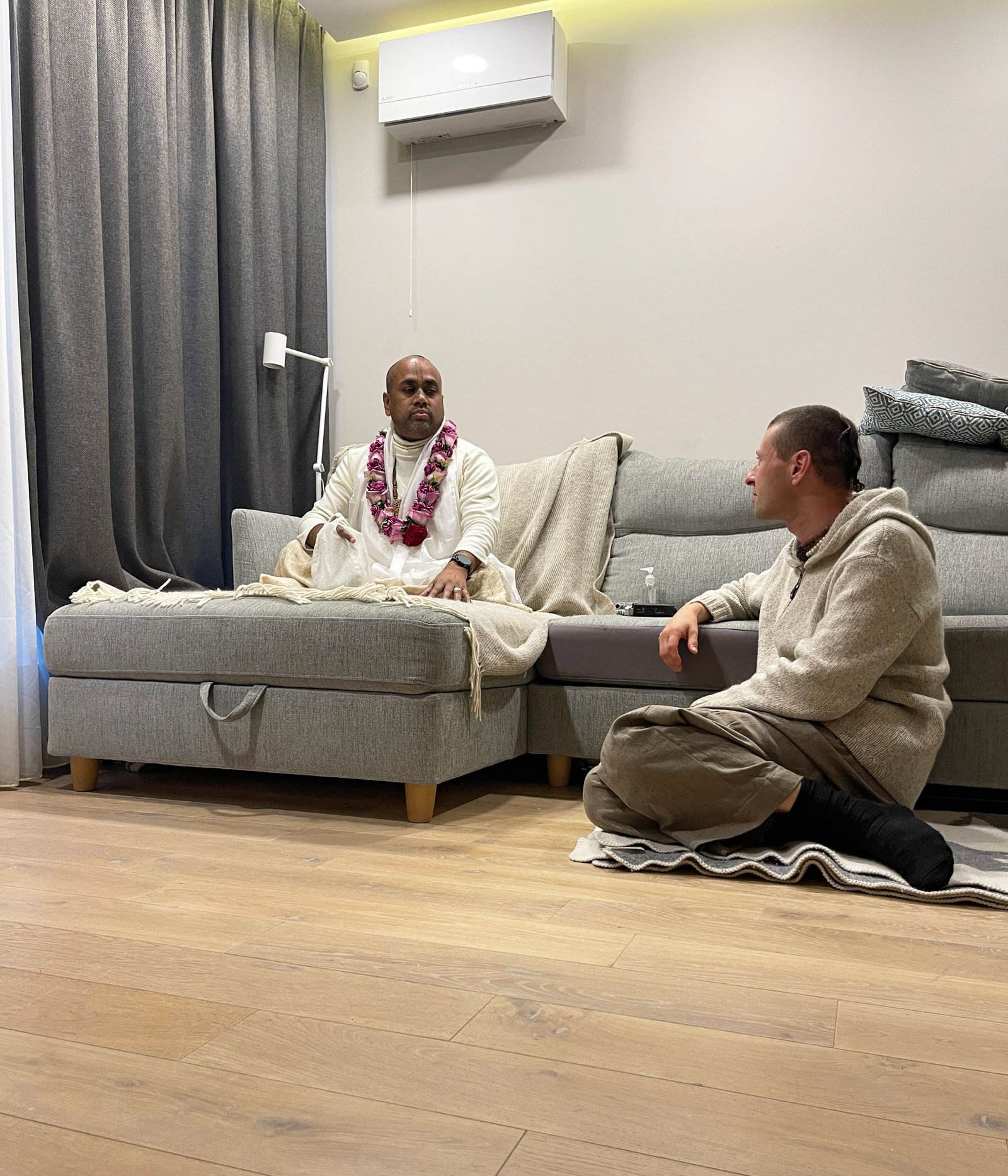 49 sightseeing and preaching in nida 2022.09.13 14