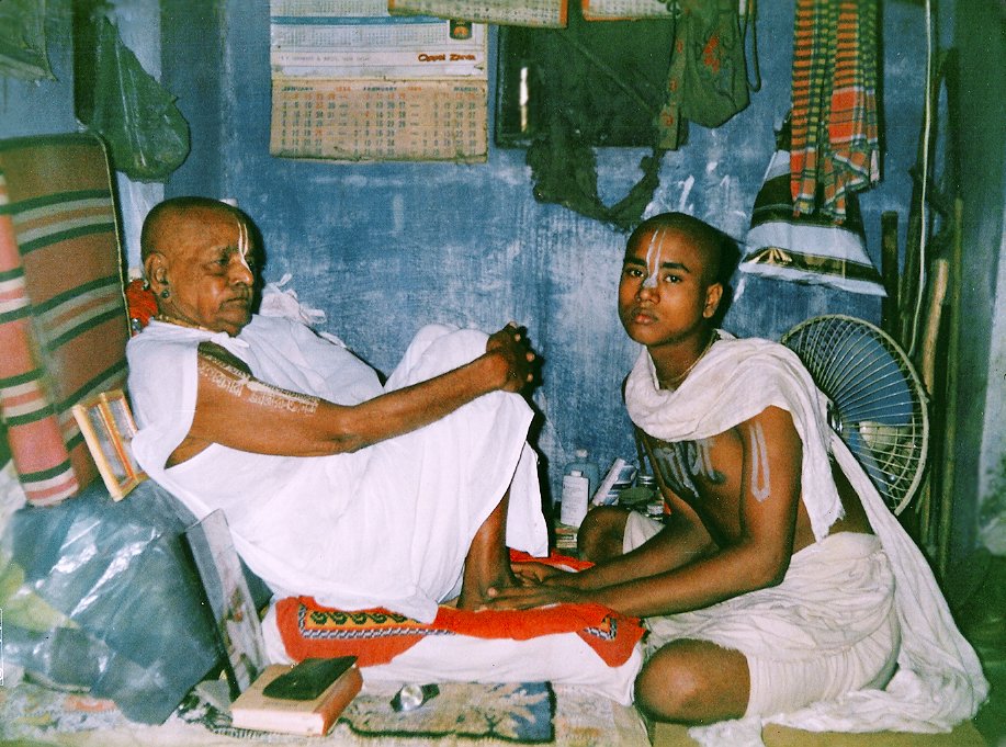 23 early years in vrindavan